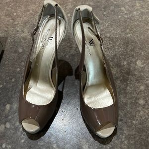 Taupe multi 8.5 strap